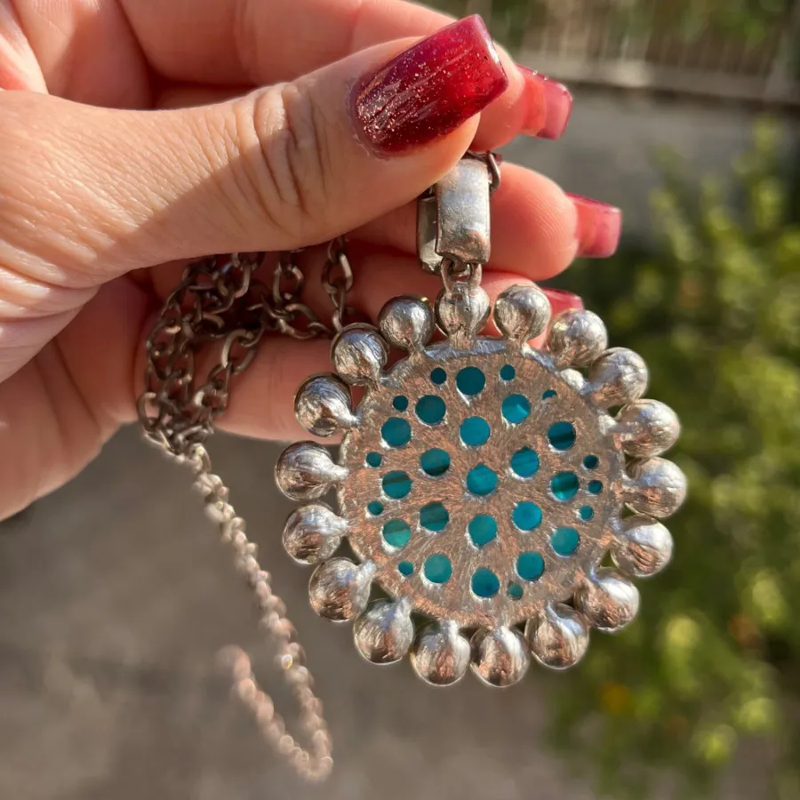 گردنی زنانه