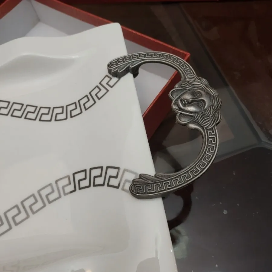 دیس چینی ورساچه