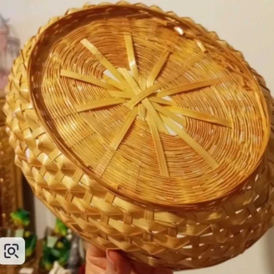 سبد چوبی نان و میوه