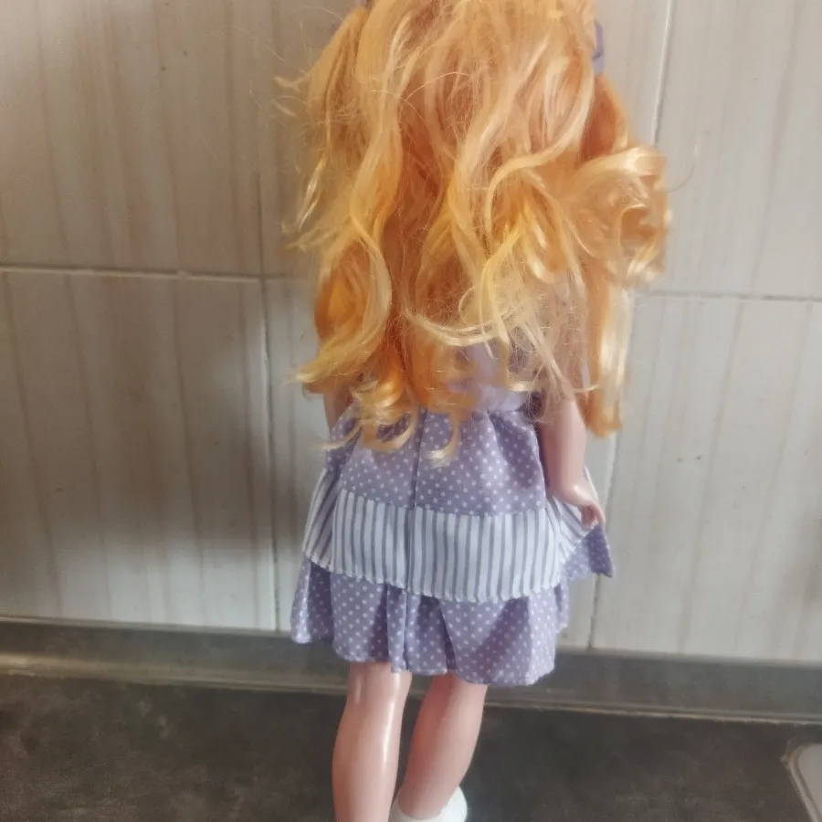 عروسک موزیکال دختر
