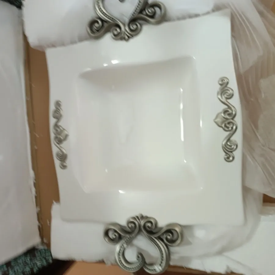 ظرف سرو