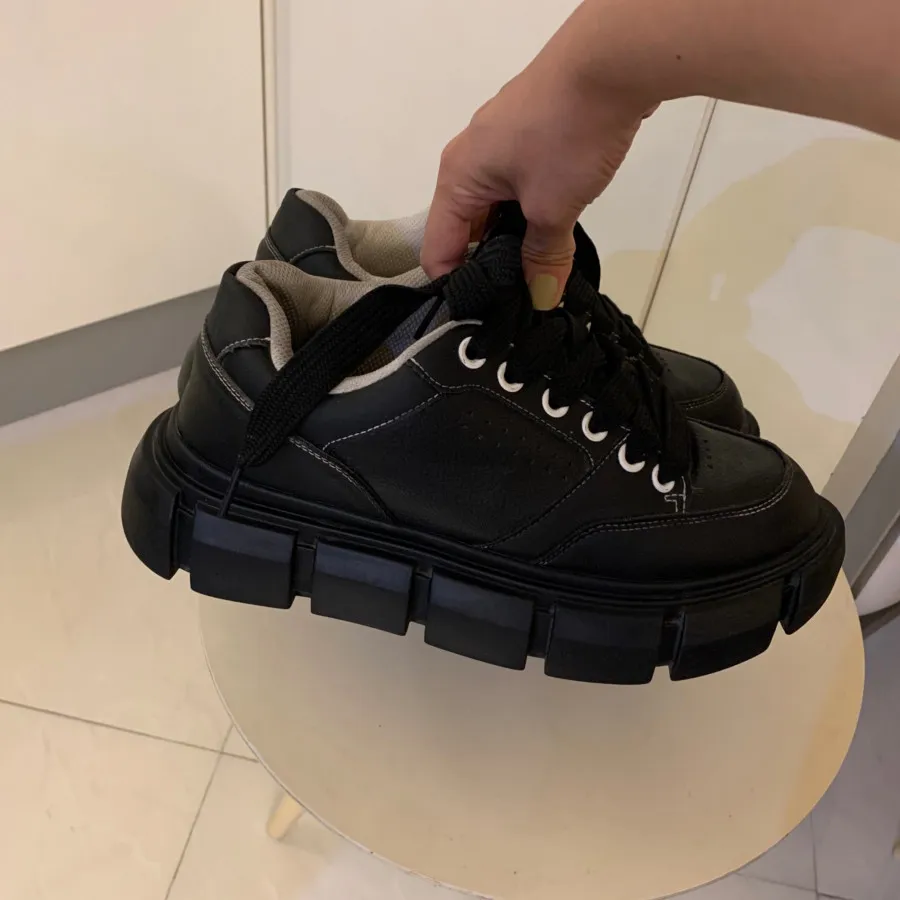 کتونی زارا اورجینال