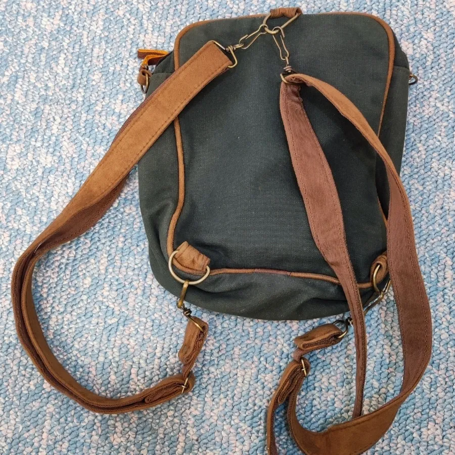 کوله سنتی قرمز