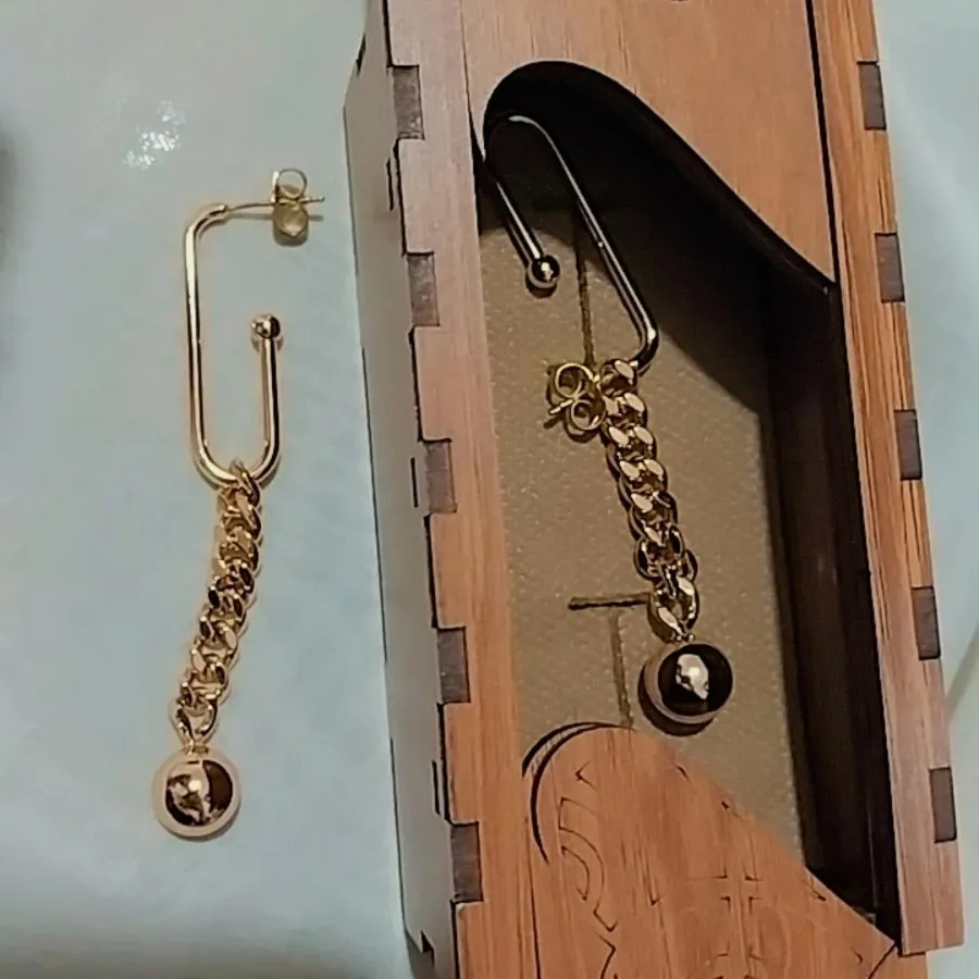 ست گردنبند و گوشواره...