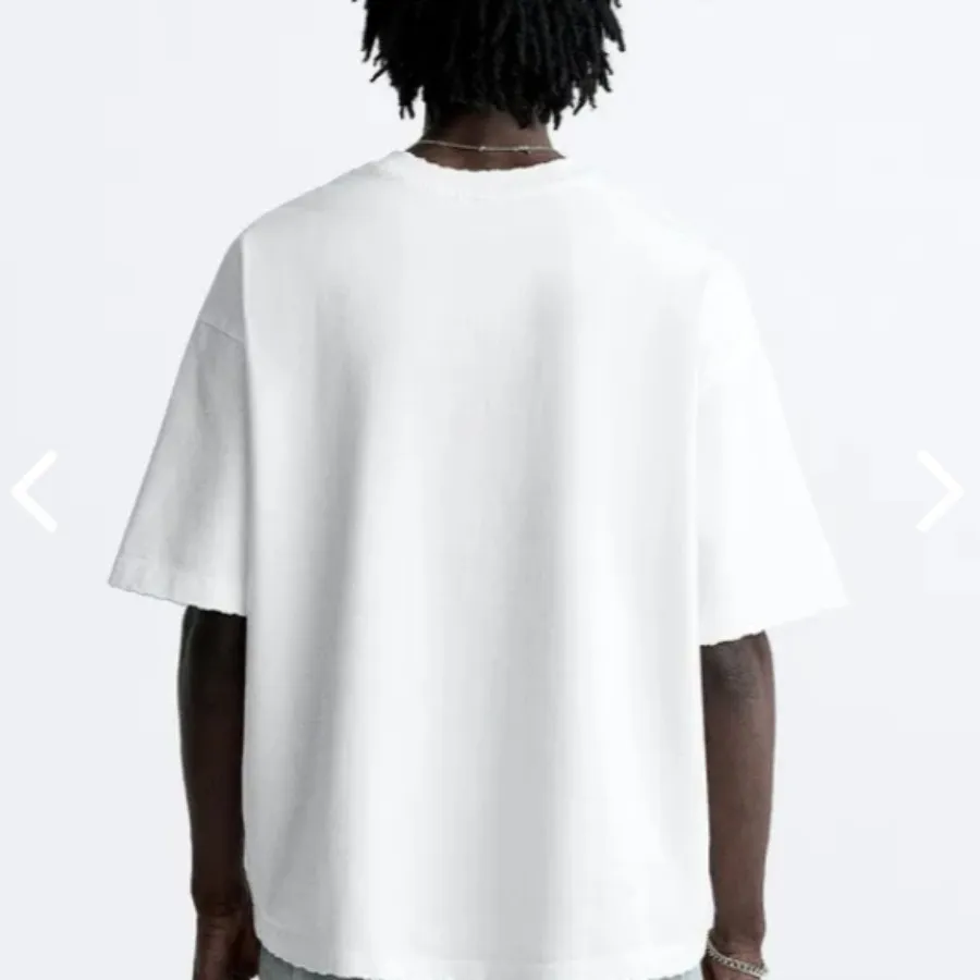 تیشرت سفید ZARA چهارفصل