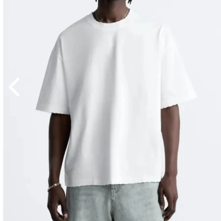 تیشرت سفید ZARA چهارفصل