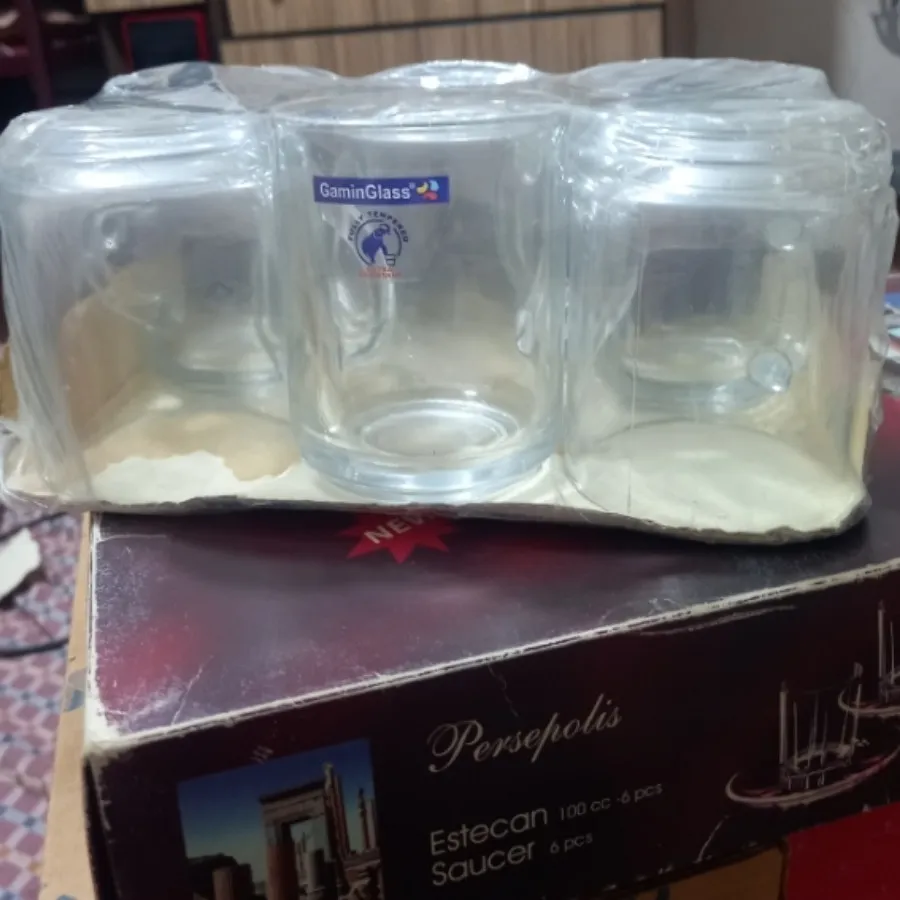 لیوان دست دار