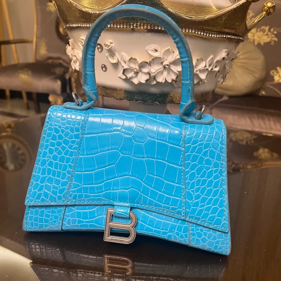 کیف بالنسیاگا اصل
