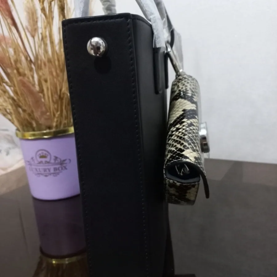 کیف وارداتی