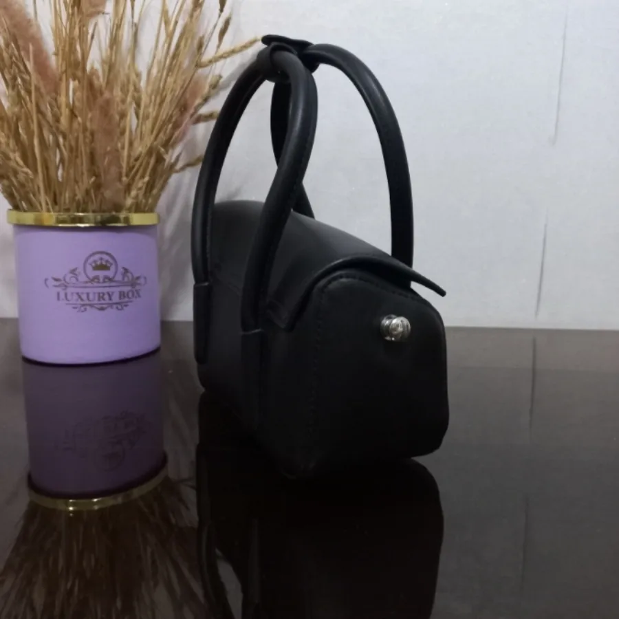 کیف وارداتی