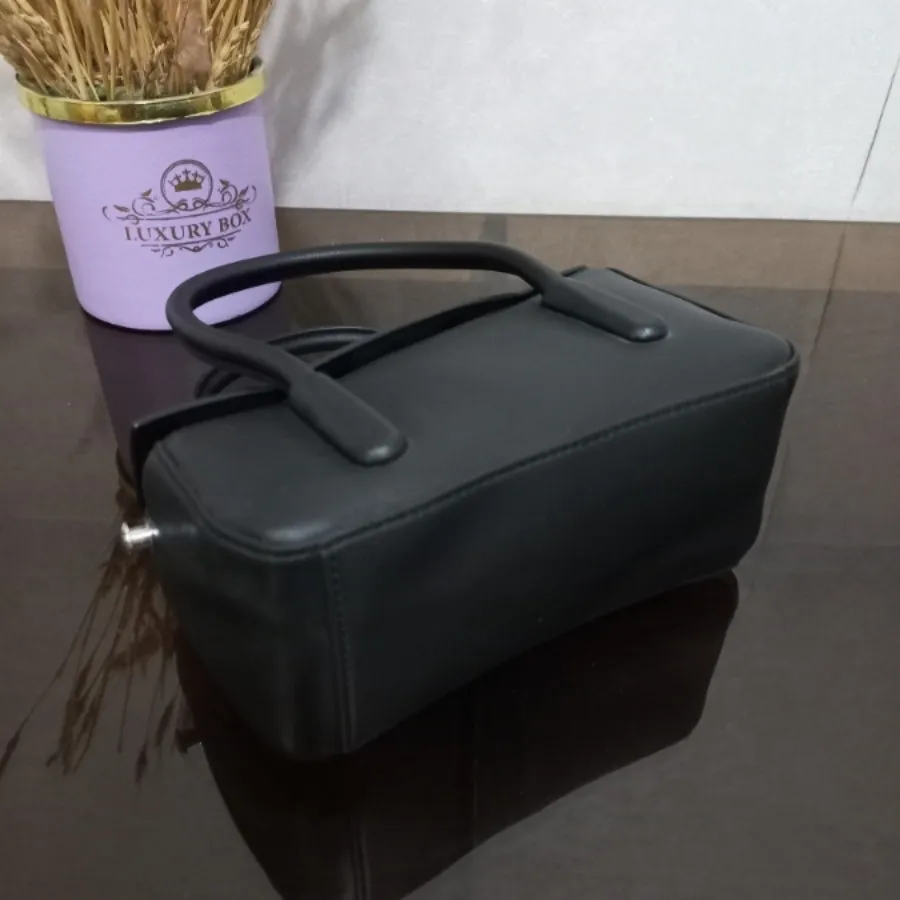 کیف وارداتی