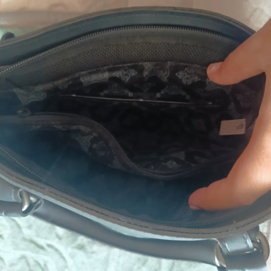 کیف مشکی