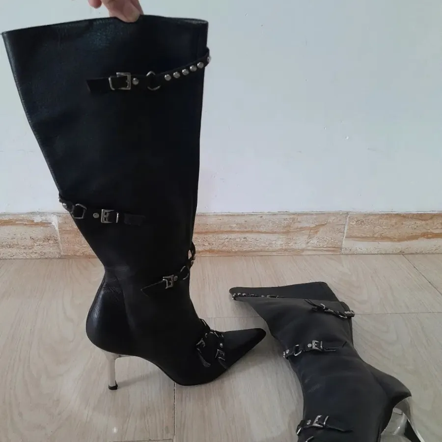 بوت چرمی
