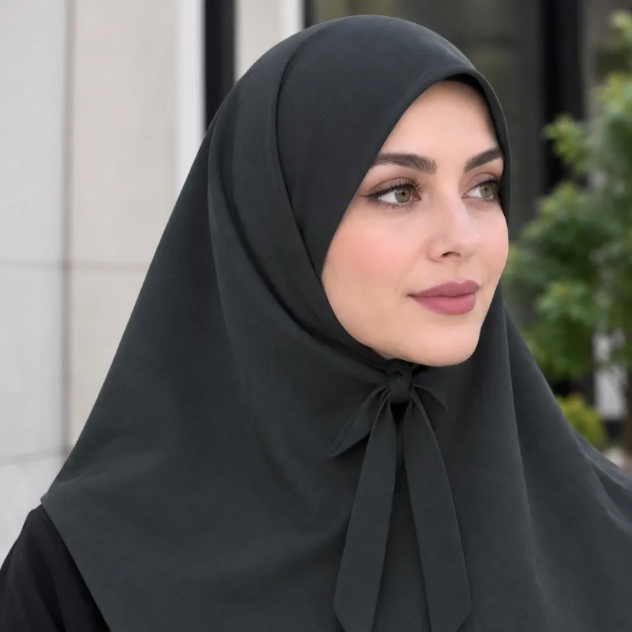 مقنعه دانشجویی