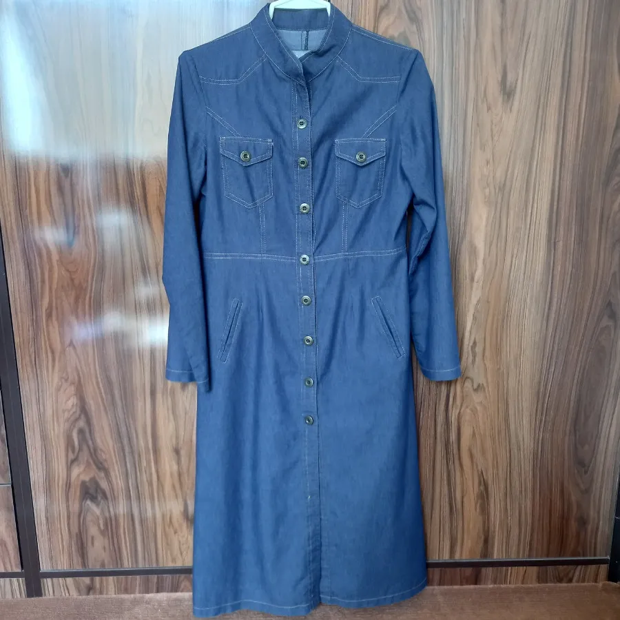 مانتوطرح لی