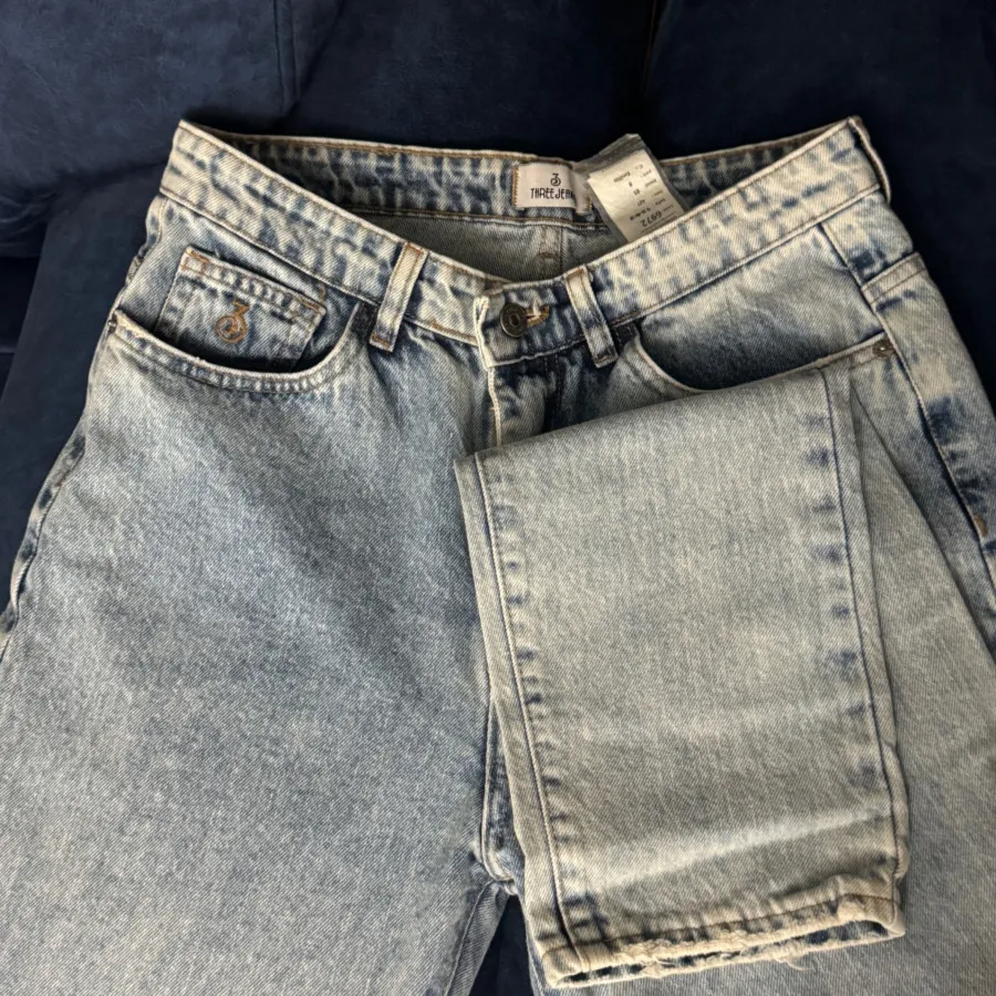 شلوار جین برندThree jeans