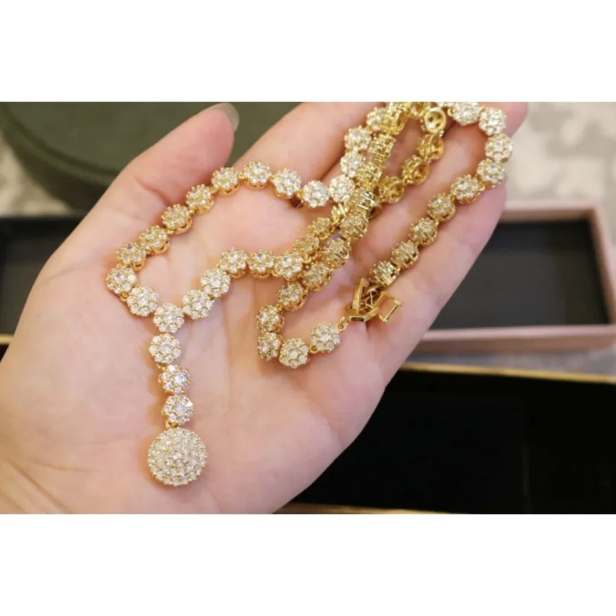 گردنبند طرح طلا نگینی
