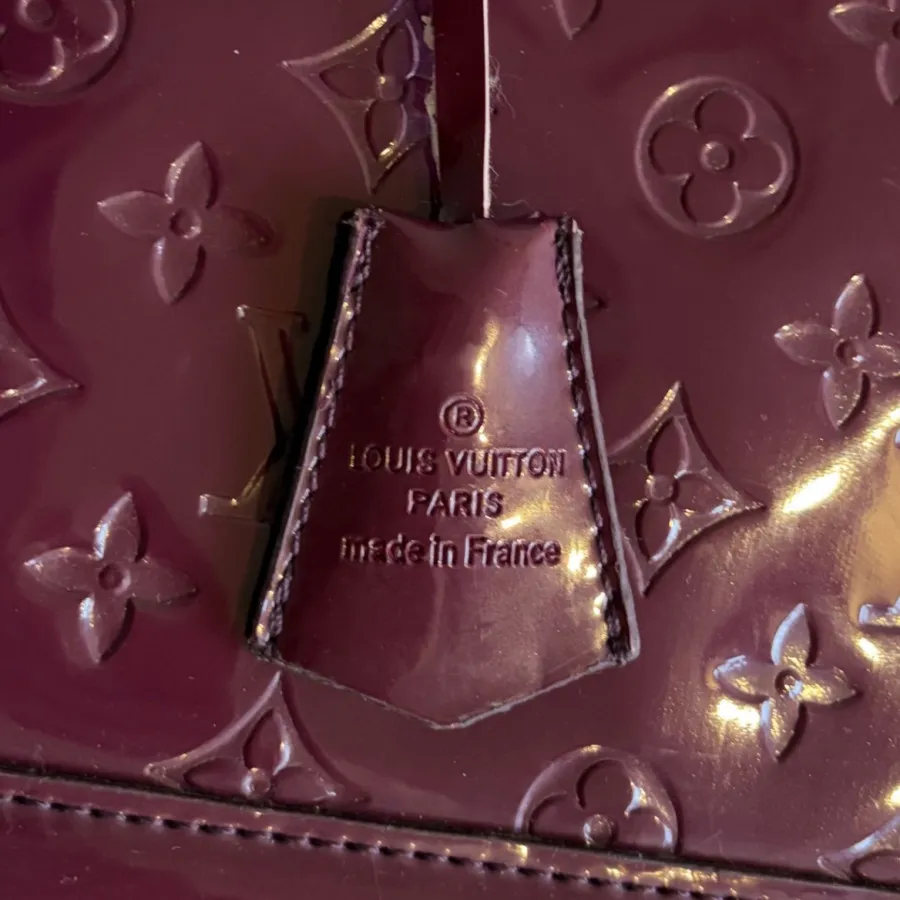 کیف شرابی Louis vuitton
