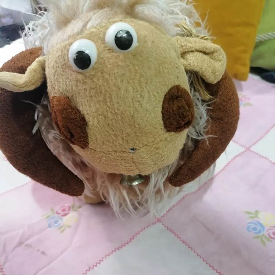 عروسک گوسفند
