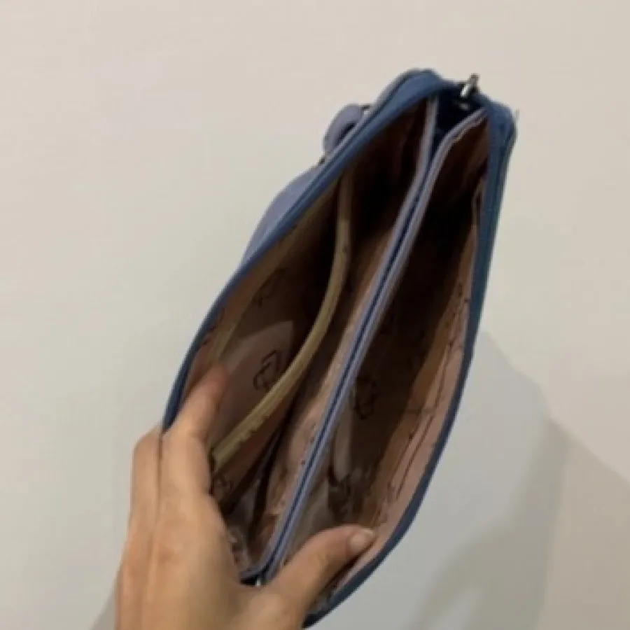 کیف دستی و سر شونی آبی