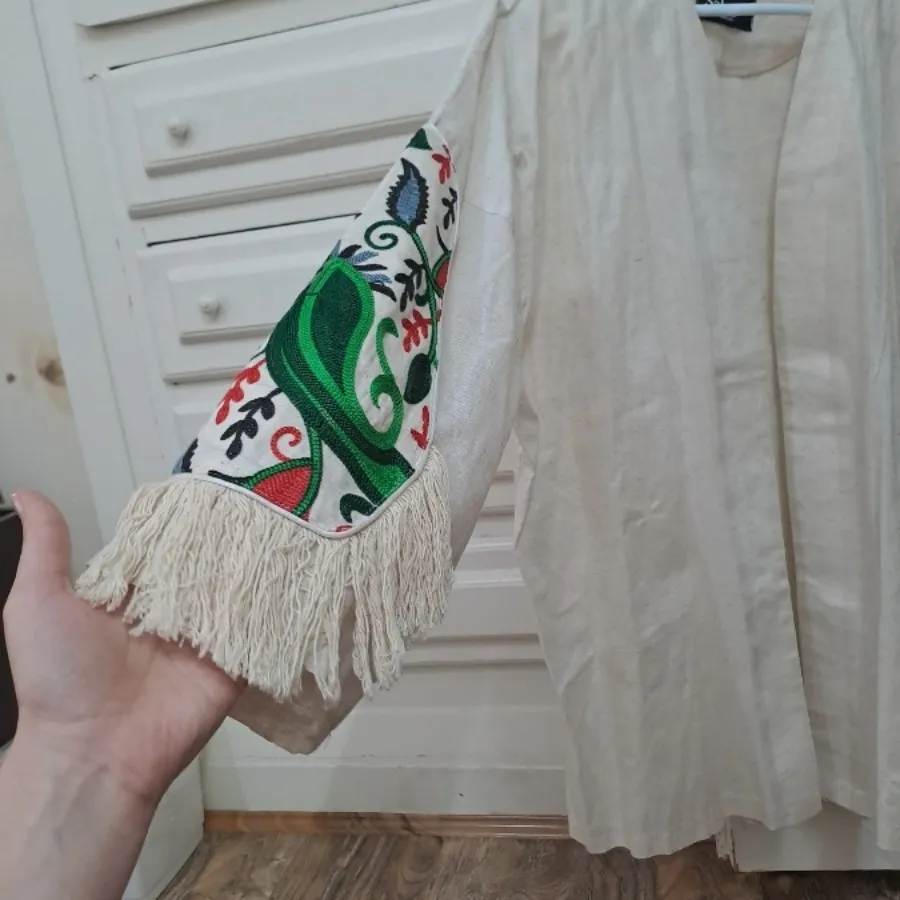 مانتو لینن