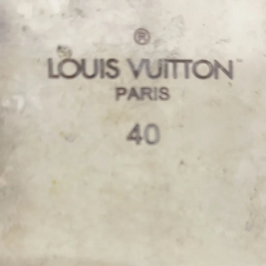 صندل LV