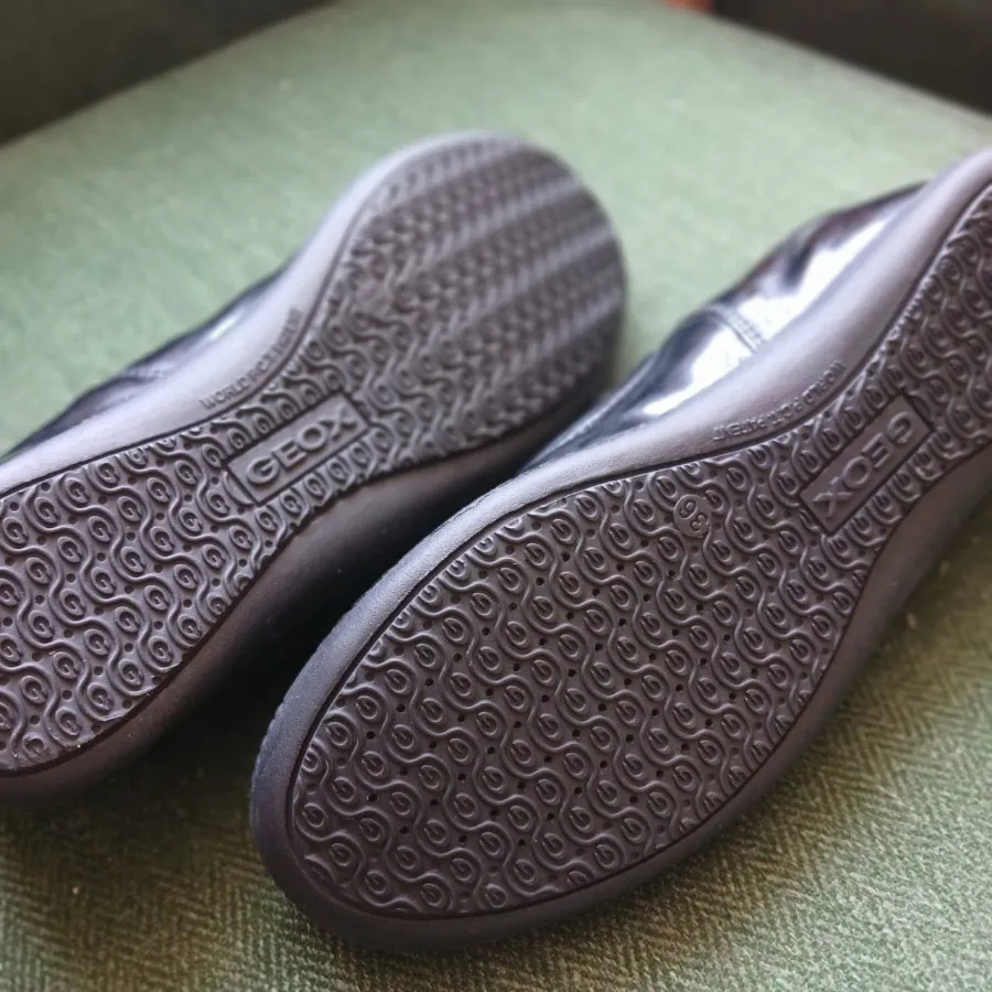کفش geox