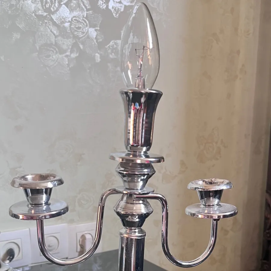 آینه و شمعدان