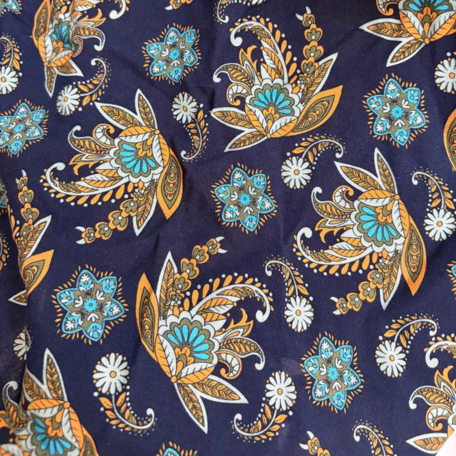 تاپ آبی طرح دار villa