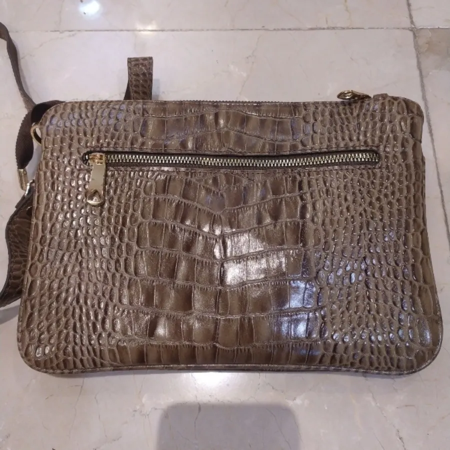 کیف دوشی چرم طرح شنل