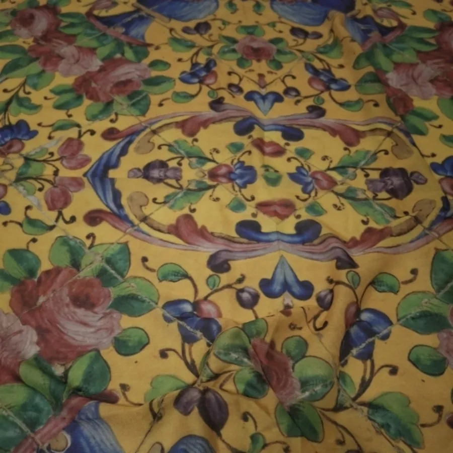 روسری نخی طرح کاخ گستان
