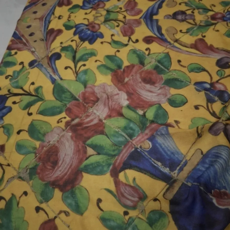 روسری نخی طرح کاخ گستان