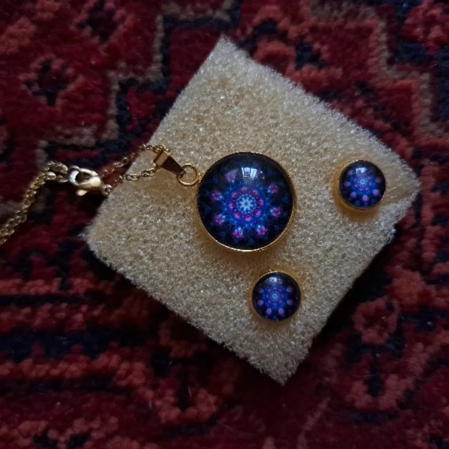 اکسسوری آبی