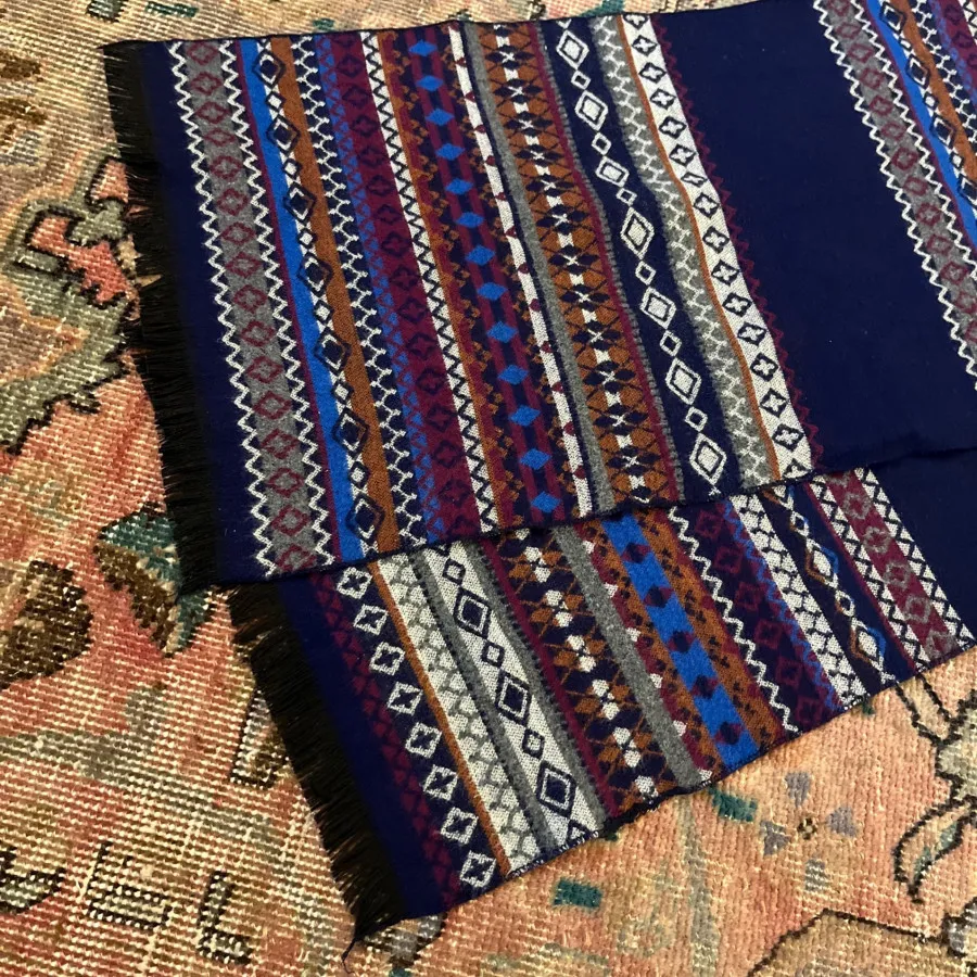 شال گردن موهر