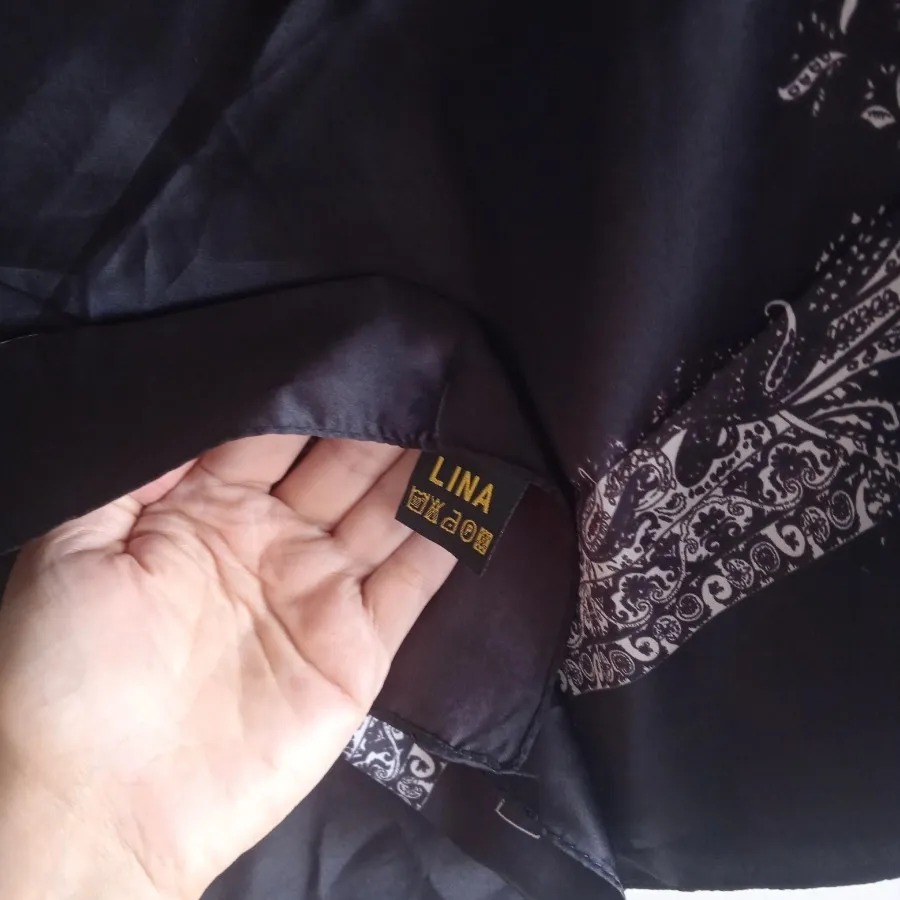روسری ساتن مشکی
