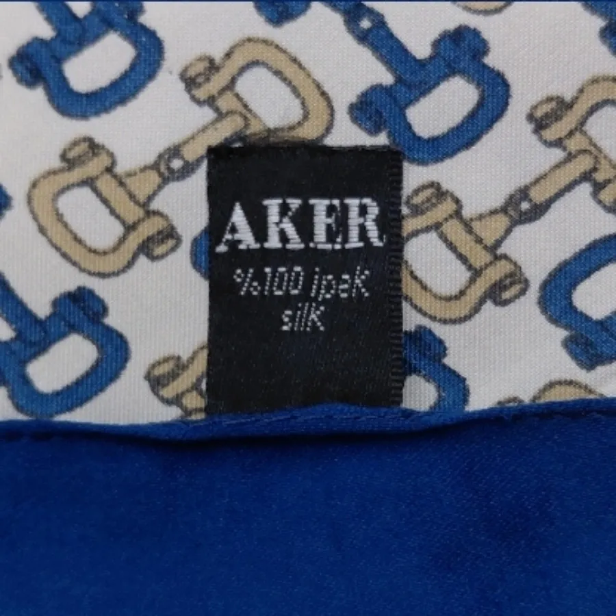 روسری 100٪ ابریشم aker