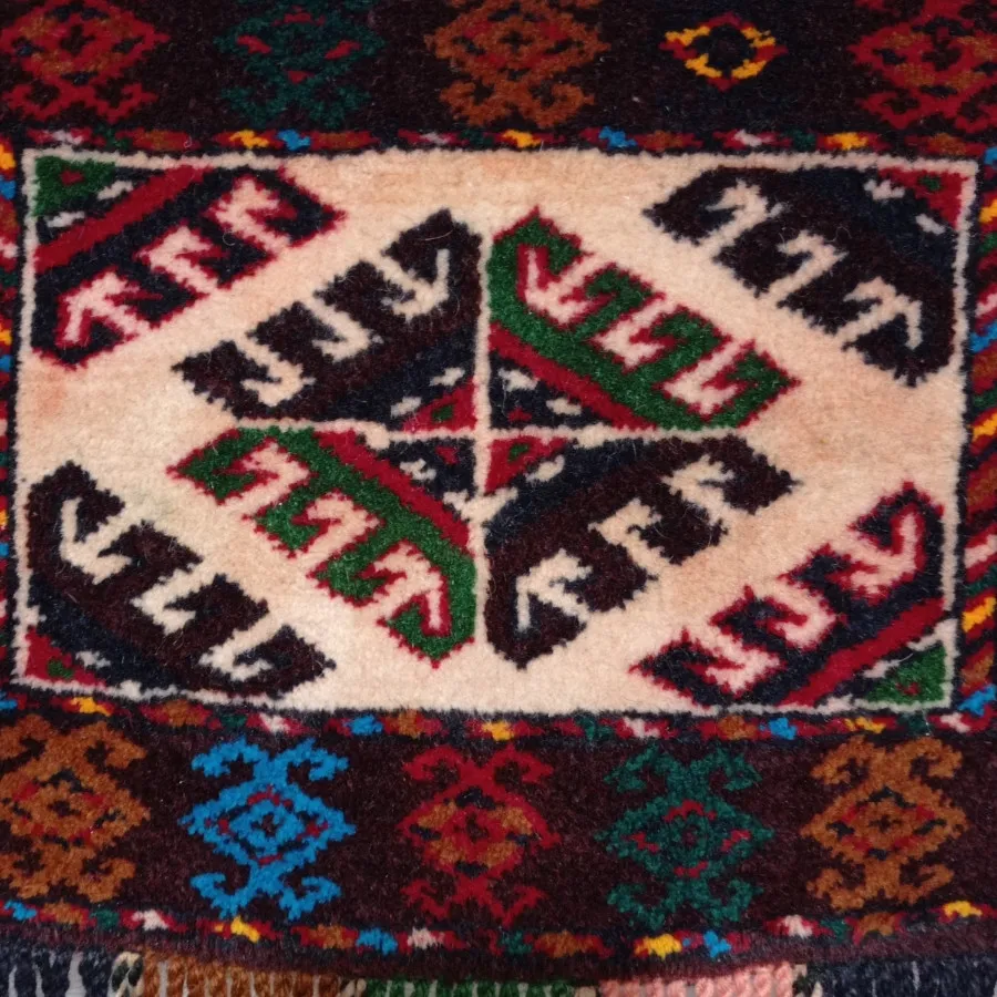 قالیچه دیوارکوب