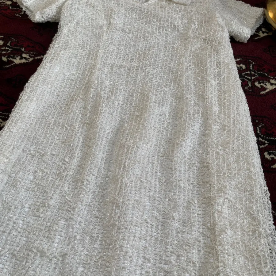 پیراهن سفید شیری