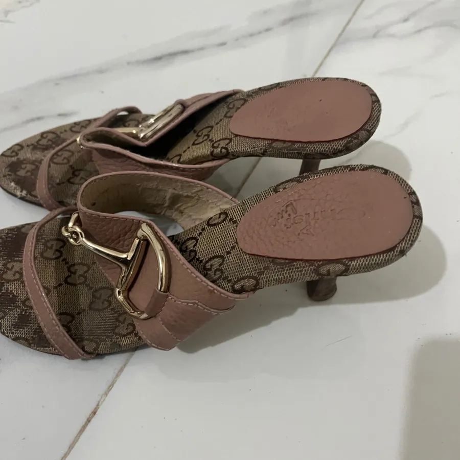 صندل گوچی