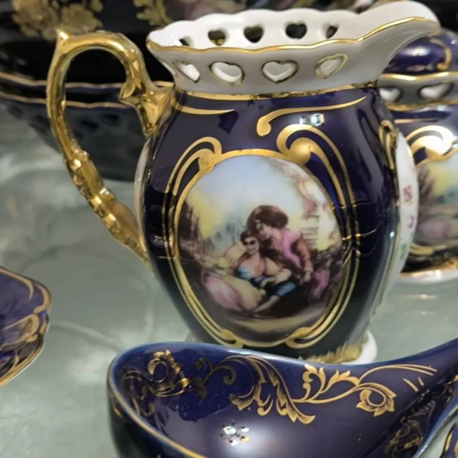 سرویس چینی لیلی مجنون