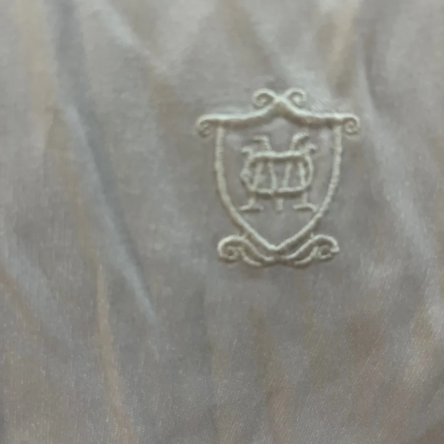 پیراهن مردانه