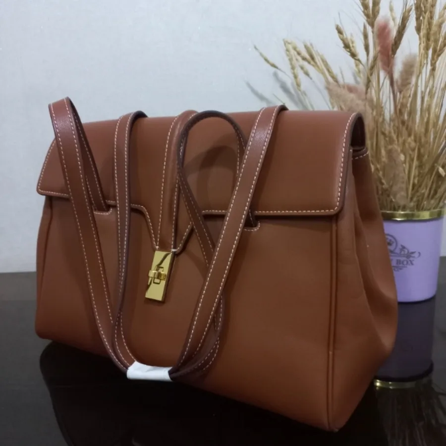 کیف دوشی  وارداتی