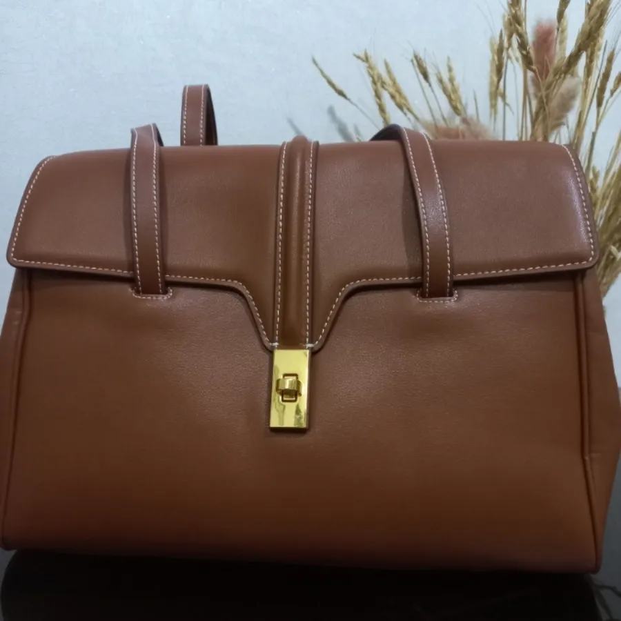 کیف دوشی  وارداتی