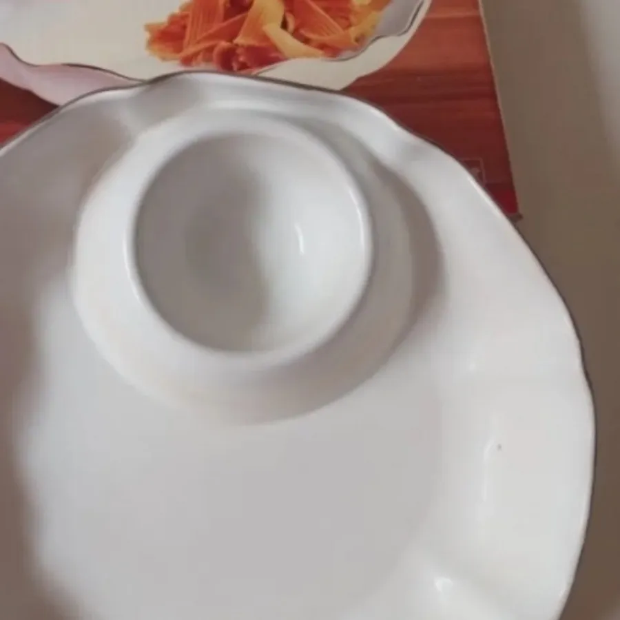 ظرف تنقلات و اسنک خوری