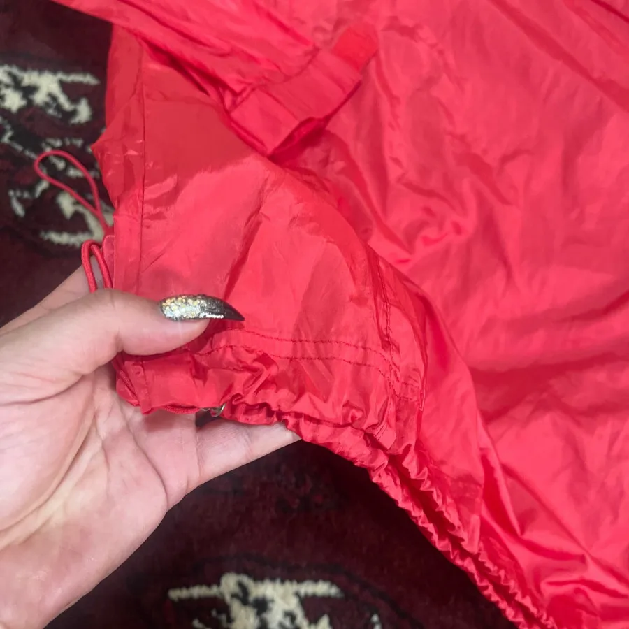 بادگیر قرمز