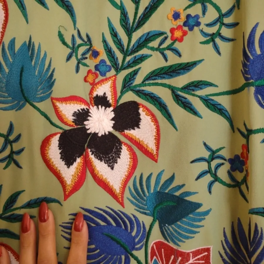 رویه ی زارا گلدوزی