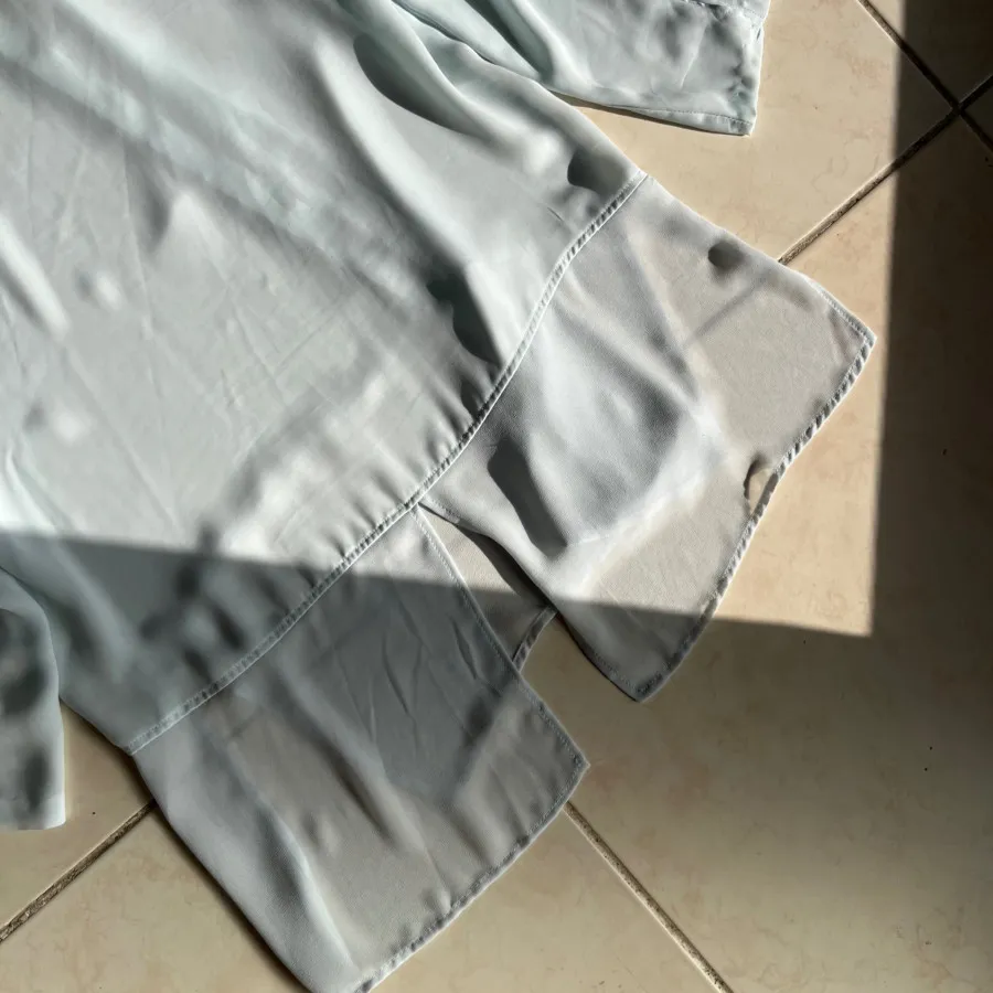 شومیز حریر منگو