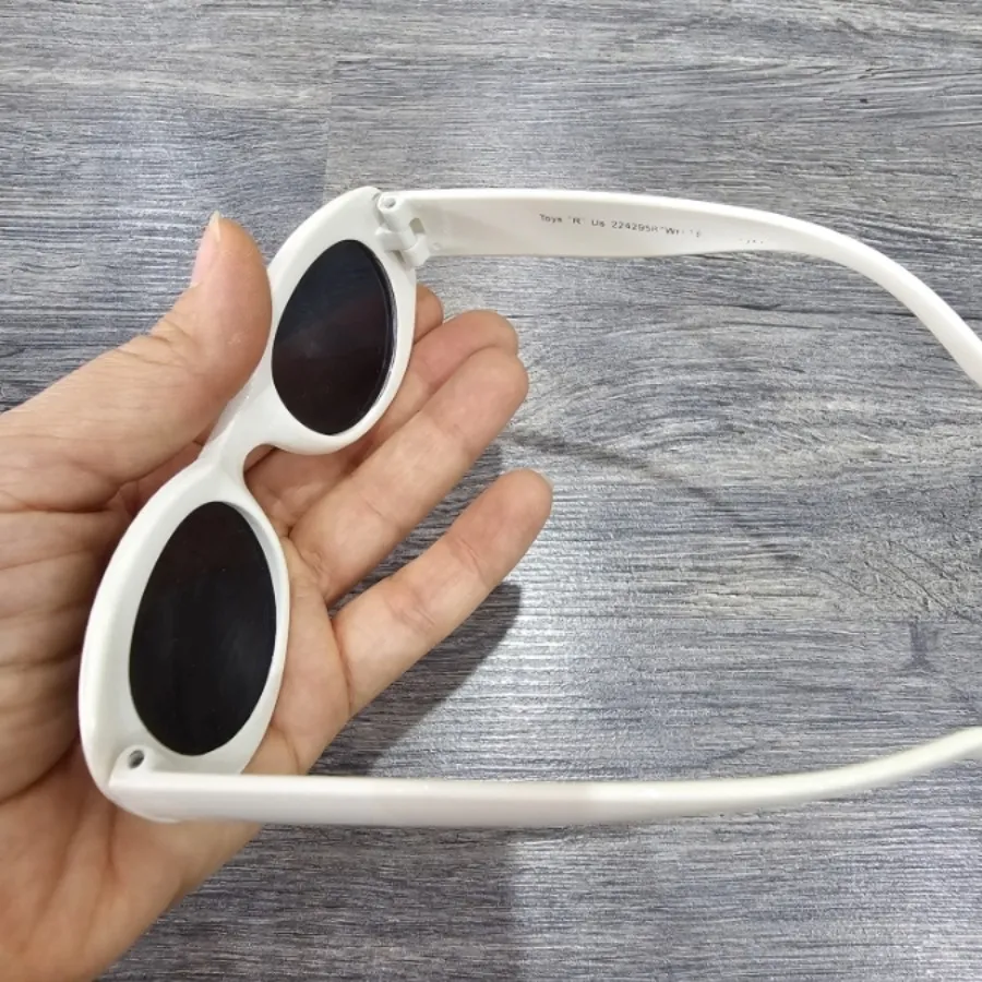 عینک آفتابی