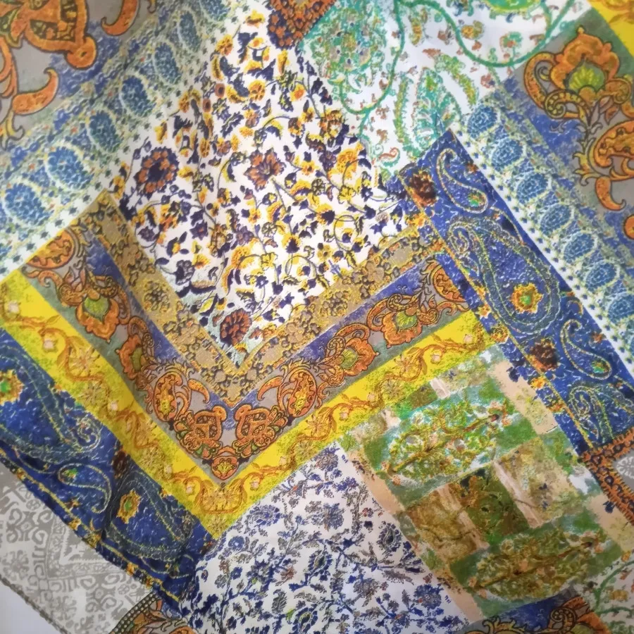 روسری ساتن