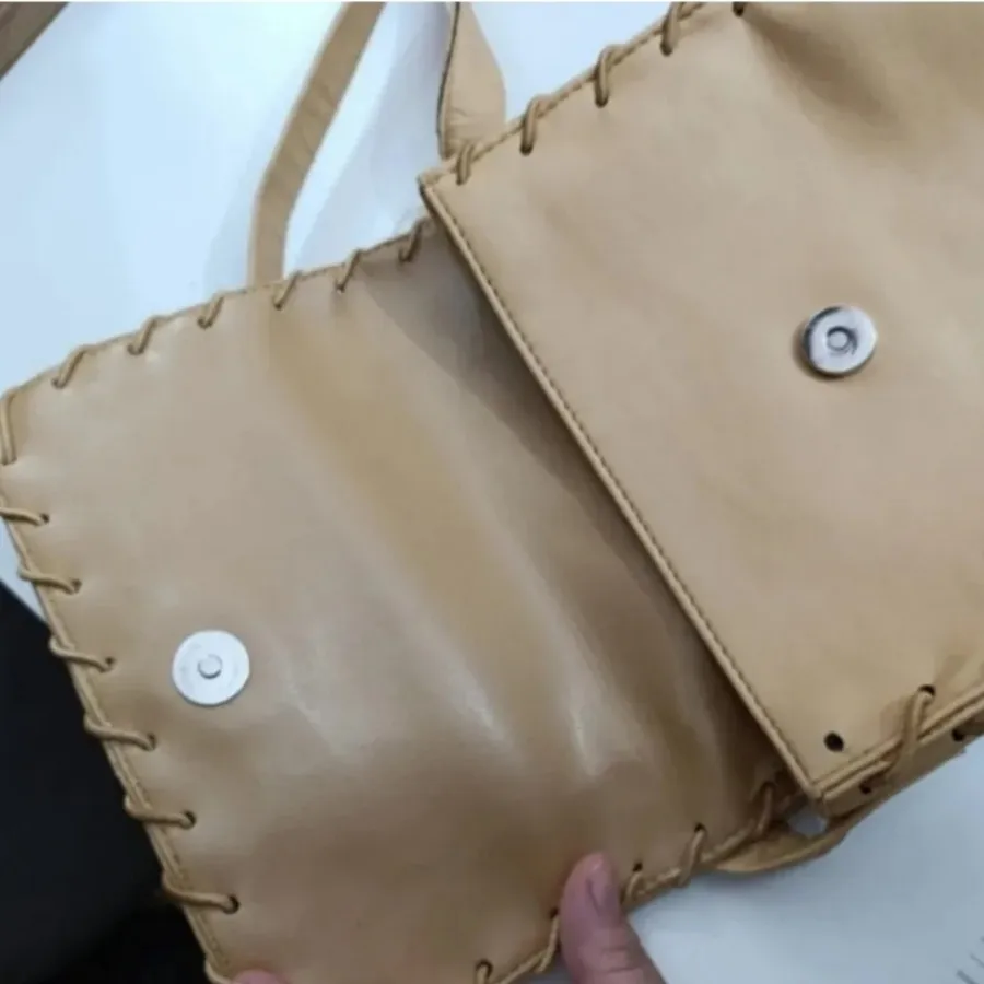 کیف  یک طرفه